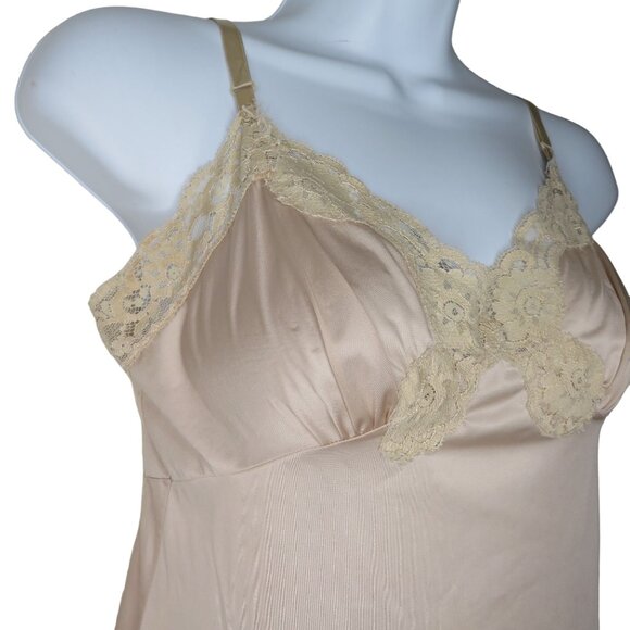 Vintage 60s Full Length Nylon Dress Slip Womens S Nude Lace Pin Up Glam USA Made - Picture 5 of 13